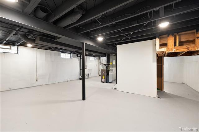 Builiding view twenty two for 1888 Griffith, Berkley, MI. 48072