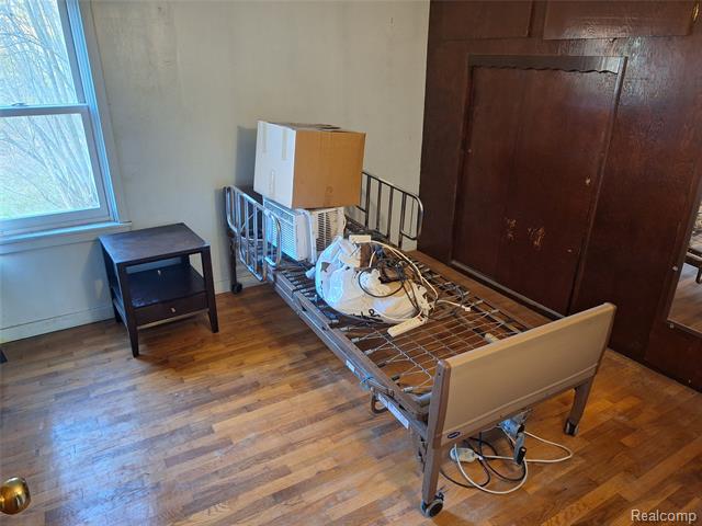 Builiding view five for 6921 Wegner, Saginaw, MI. 48609