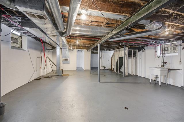 Builiding view fifteen for 15763 Robson, Detroit, MI. 48227