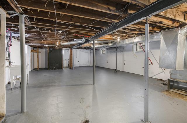 Builiding view sixteen for 15763 Robson, Detroit, MI. 48227