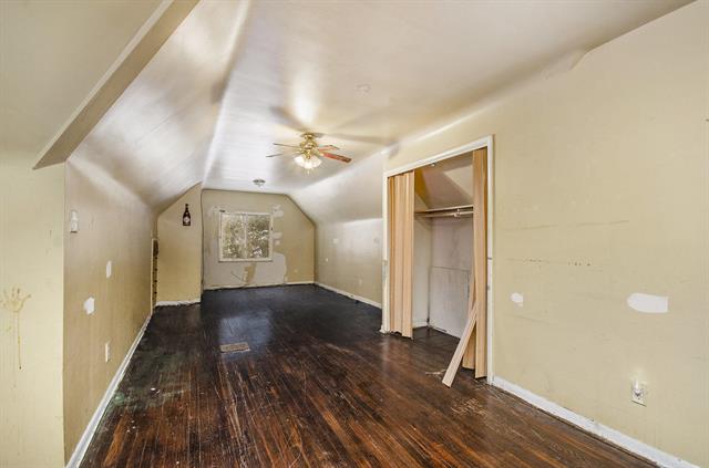 Builiding view thirteen for 15763 Robson, Detroit, MI. 48227