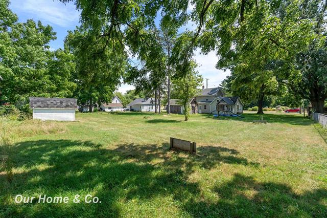 Builiding view six for 240 3Rd, Imlay City, MI. 48444