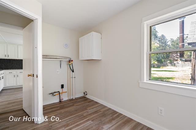 Builiding view sixteen for 240 3Rd, Imlay City, MI. 48444