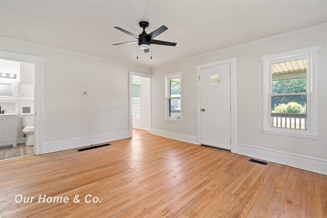 Builiding view thirty two for 240 3Rd, Imlay City, MI. 48444