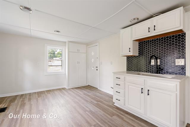 Builiding view twenty seven for 240 3Rd, Imlay City, MI. 48444