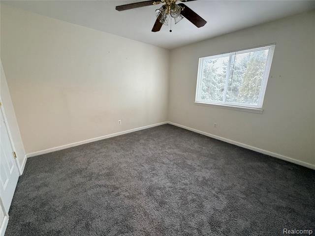 Builiding view ten for 1726 Fort, Trenton, MI. 48183