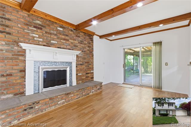 Builiding view nine for 27646 Pierce, Southfield, MI. 48076