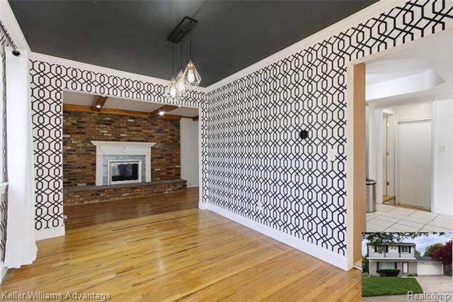 Builiding view seven for 27646 Pierce, Southfield, MI. 48076