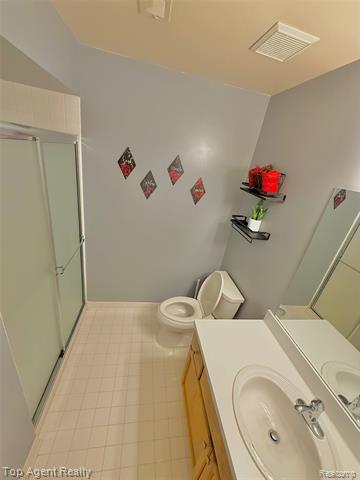 Builiding view eight for 44975 Marigold, Sterling Heights, MI. 48314