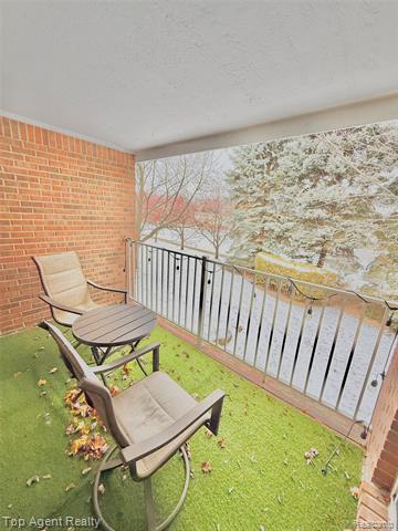 Builiding view thirteen for 44975 Marigold, Sterling Heights, MI. 48314