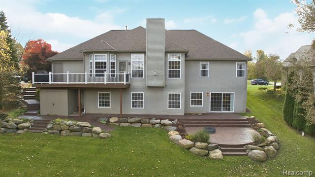 Builiding view fifty seven for 4400 Oak Tree, Fenton, MI. 48430