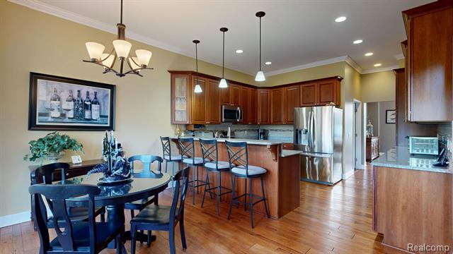 Builiding view nineteen for 4400 Oak Tree, Fenton, MI. 48430