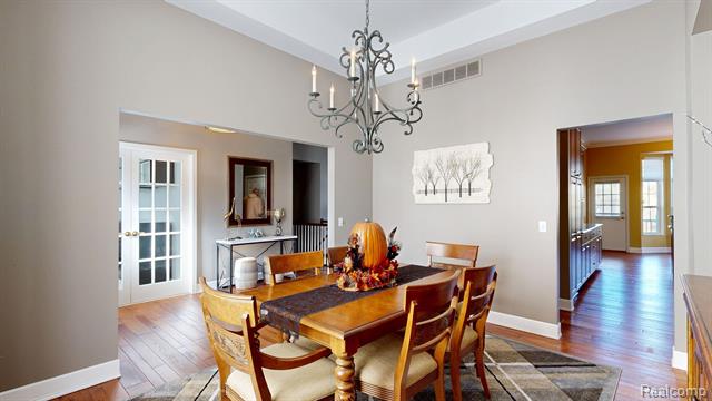 Builiding view sixteen for 4400 Oak Tree, Fenton, MI. 48430