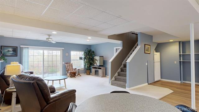 Builiding view thirty eight for 4400 Oak Tree, Fenton, MI. 48430