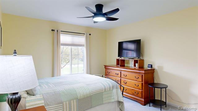 Builiding view twenty five for 4400 Oak Tree, Fenton, MI. 48430