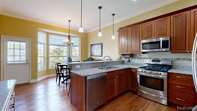 Builiding view twenty one for 4400 Oak Tree, Fenton, MI. 48430