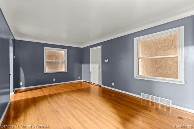 Builiding view four for 17150 Sioux, Detroit, MI. 48224