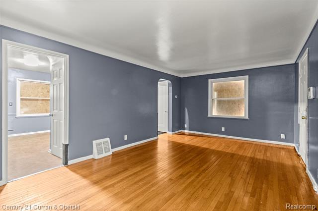 Builiding view three for 17150 Sioux, Detroit, MI. 48224