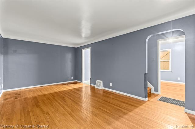 Builiding view two for 17150 Sioux, Detroit, MI. 48224