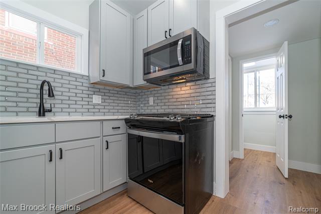 Builiding view eleven for 3266 Collingwood, Detroit, MI. 48206