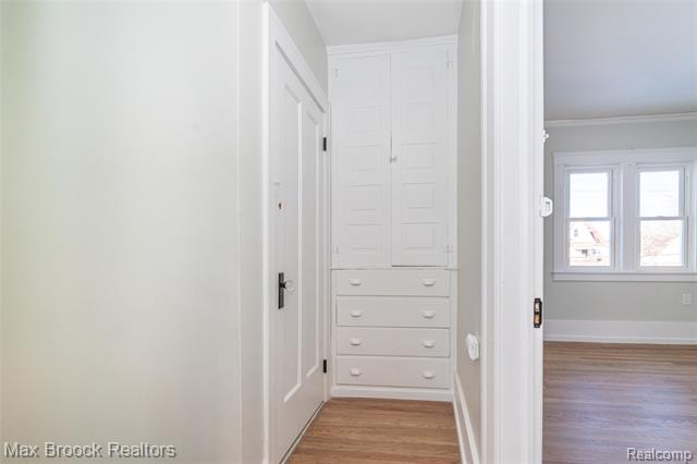 Builiding view sixteen for 3266 Collingwood, Detroit, MI. 48206