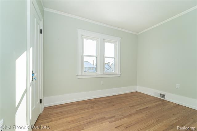 Builiding view twenty four for 3266 Collingwood, Detroit, MI. 48206