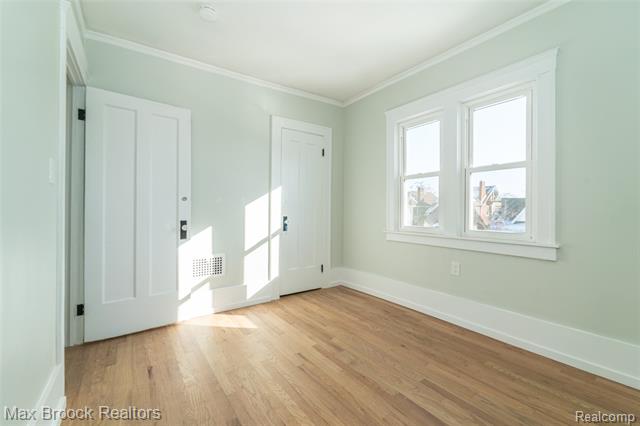 Builiding view twenty six for 3266 Collingwood, Detroit, MI. 48206