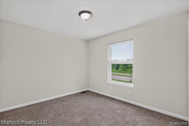 Builiding view sixteen for 1180 Cimmaron, Davison, MI. 48423