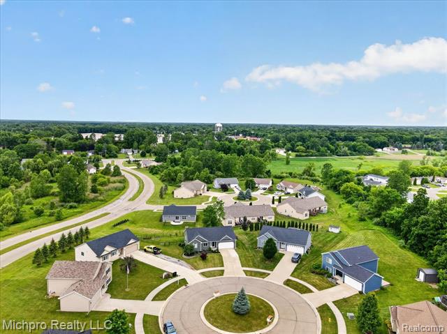 Builiding view thirty for 1180 Cimmaron, Davison, MI. 48423