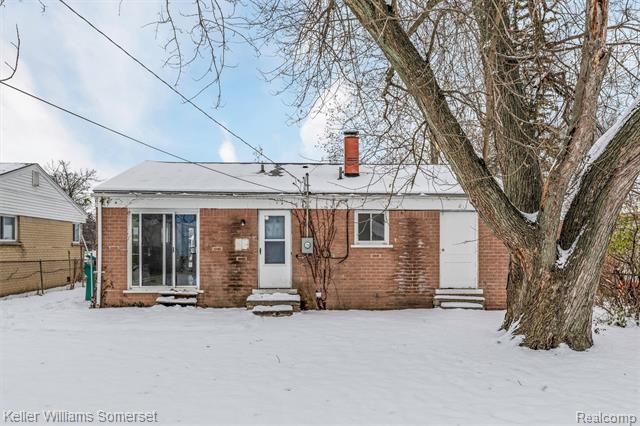 Builiding view twenty for 650 Eugene, Ypsilanti, MI. 48198