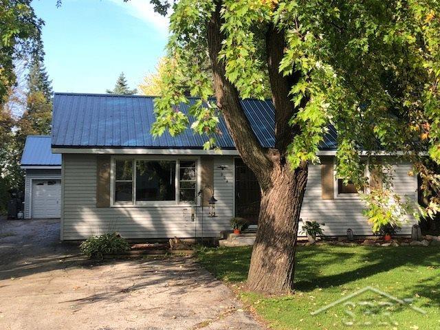 front view for 904 Commonwealth, Saginaw, Mi. 48604