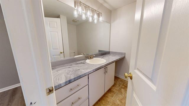 Builiding view fifteen for 1265 Millbrook, Ann Arbor, MI. 48108