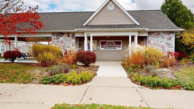 Builiding view twenty five for 1265 Millbrook, Ann Arbor, MI. 48108