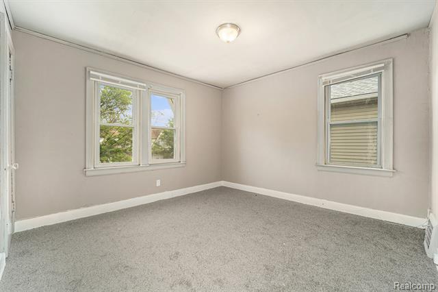 Builiding view eleven for 15775 Hartwell, Detroit, MI. 48227