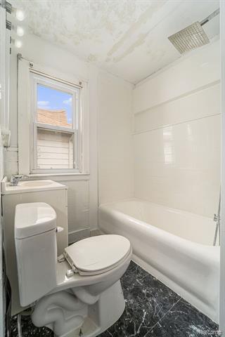 Builiding view thirteen for 15775 Hartwell, Detroit, MI. 48227