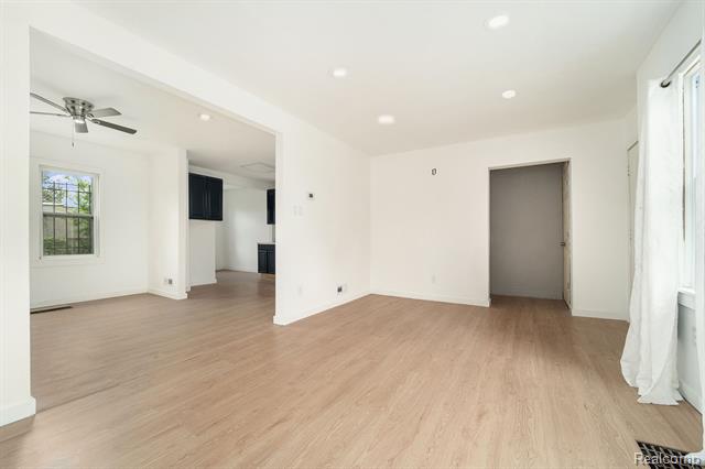 Builiding view three for 15775 Hartwell, Detroit, MI. 48227