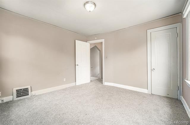 Builiding view twelve for 15775 Hartwell, Detroit, MI. 48227