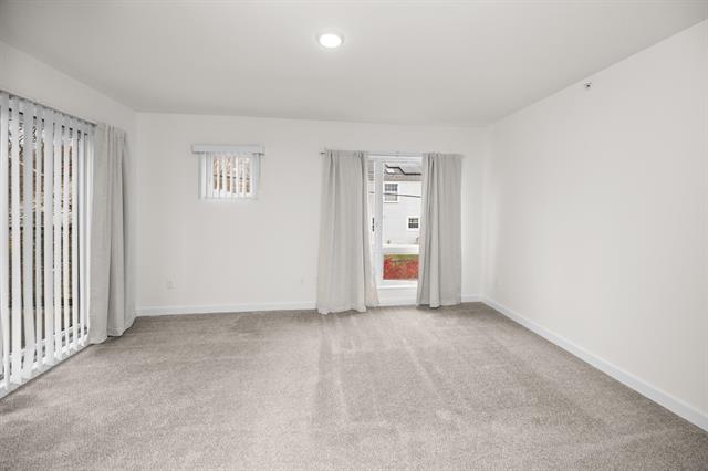 Builiding view forty five for 462 Stadium, Ann Arbor, MI. 48103