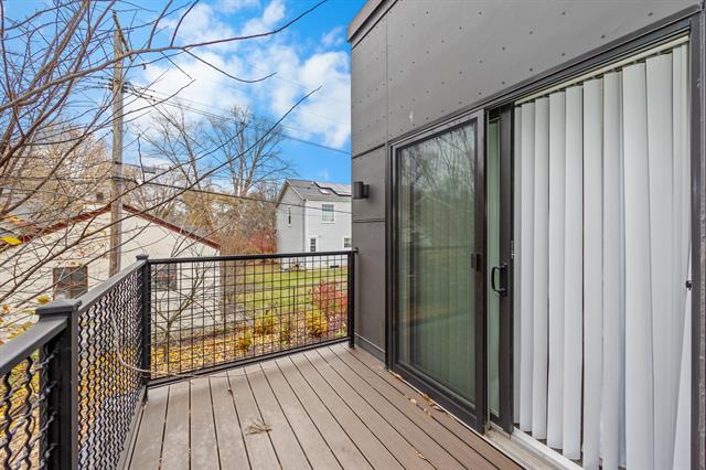 Builiding view forty seven for 462 Stadium, Ann Arbor, MI. 48103