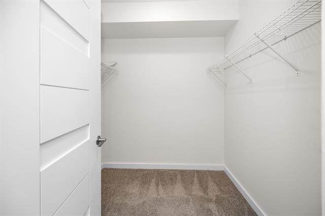 Builiding view forty six for 462 Stadium, Ann Arbor, MI. 48103