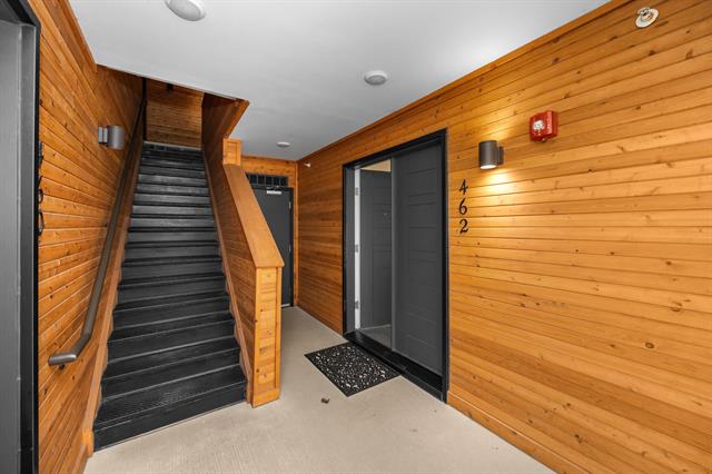 Builiding view two for 462 Stadium, Ann Arbor, MI. 48103