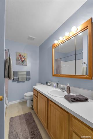 Builiding view twenty three for 310 Marigold, Westland, MI. 48185