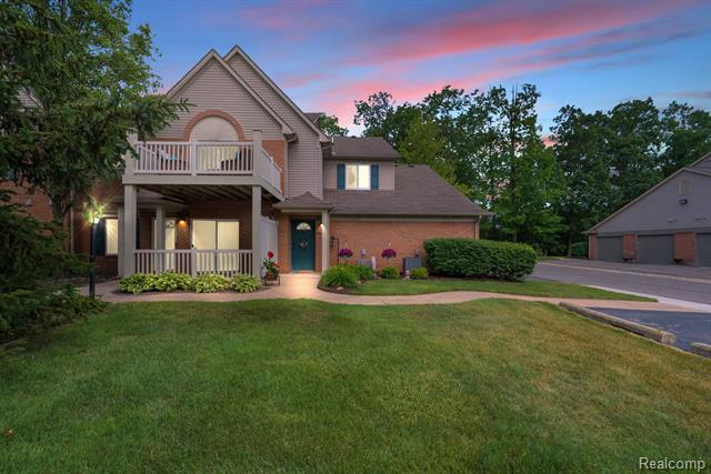 front view for 310 Marigold Circle, Westland, Mi. 48185