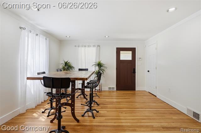 Builiding view four for 411 Pingree, Royal Oak, MI. 48067