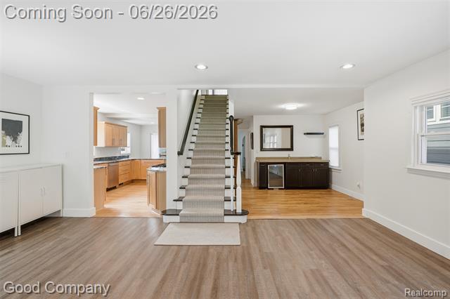 Builiding view nine for 411 Pingree, Royal Oak, MI. 48067