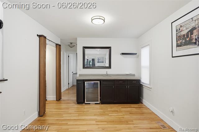 Builiding view ten for 411 Pingree, Royal Oak, MI. 48067