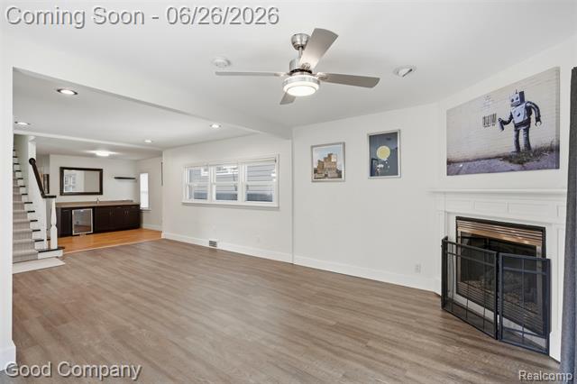 Builiding view thirteen for 411 Pingree, Royal Oak, MI. 48067