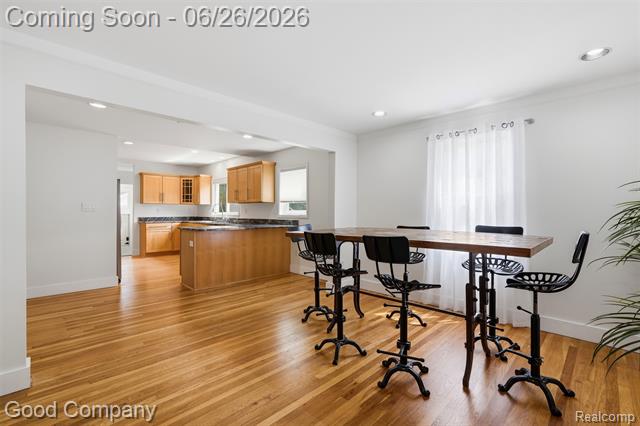 Builiding view three for 411 Pingree, Royal Oak, MI. 48067