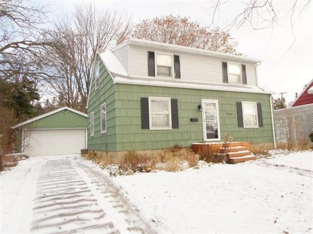 front view for 492 Everett, Milan, Mi. 48160