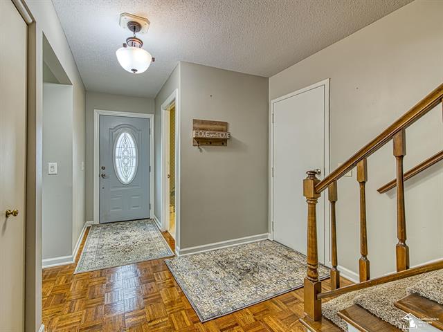 Builiding view two for 74 Linswood, Monroe, MI. 48162